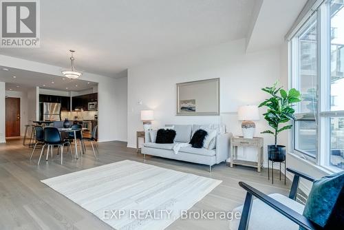 405 - 37 Ellen Street, Barrie, ON - Indoor Photo Showing Living Room