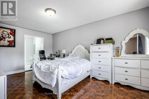 119 Sunforest Drive, Brampton (Heart Lake West), ON - Indoor Photo Showing Bedroom