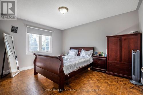 119 Sunforest Drive, Brampton, ON - Indoor Photo Showing Bedroom