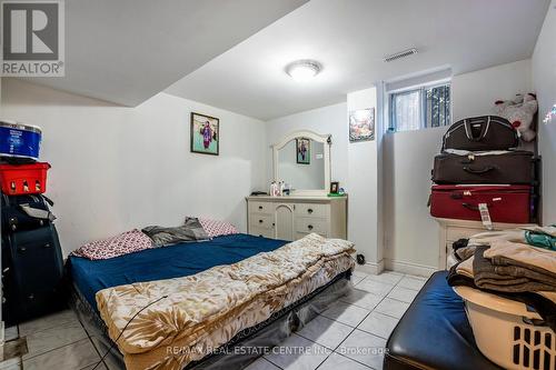 119 Sunforest Drive, Brampton, ON - Indoor Photo Showing Bedroom