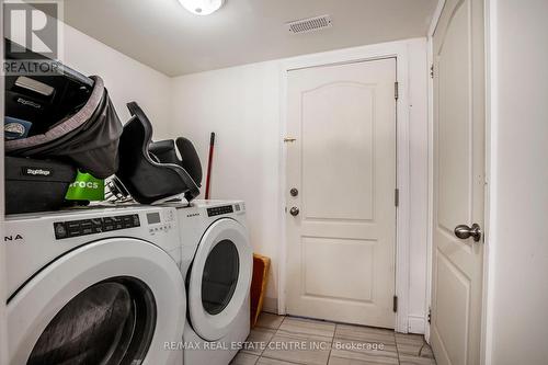 119 Sunforest Drive, Brampton (Heart Lake West), ON - Indoor Photo Showing Laundry Room