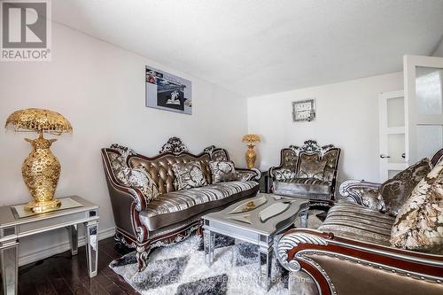 119 Sunforest Drive, Brampton, ON - Indoor Photo Showing Living Room