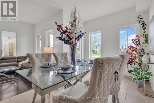 27 Brixham Lane, Brampton (Fletcher'S Meadow), ON - Indoor Photo Showing Dining Room