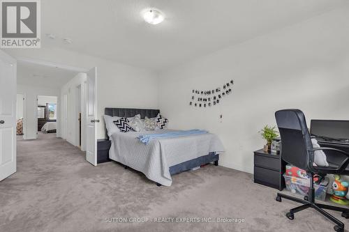 27 Brixham Lane, Brampton, ON - Indoor Photo Showing Bedroom