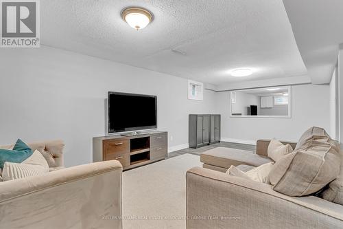 602 Raphael Avenue, Mississauga, ON - Indoor Photo Showing Other Room