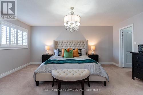 48 Amboise Crescent, Brampton (Fletcher'S Meadow), ON - Indoor Photo Showing Bedroom