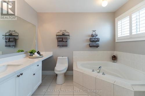 48 Amboise Crescent, Brampton (Fletcher'S Meadow), ON - Indoor Photo Showing Bathroom