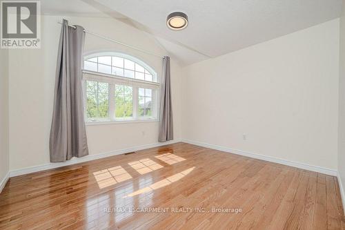 109 Wills Crescent, Hamilton, ON - Indoor Photo Showing Other Room