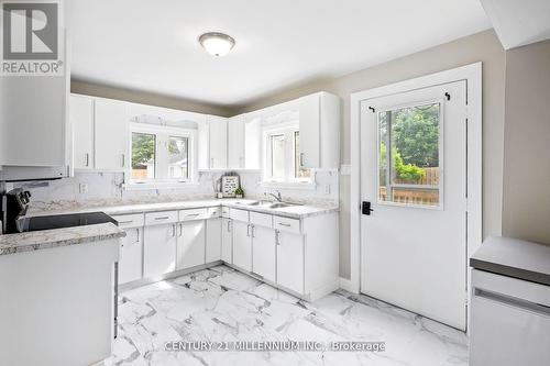 310 Andrew Street, Shelburne, ON - Indoor Photo Showing Kitchen With Double Sink