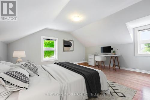 310 Andrew Street, Shelburne, ON - Indoor Photo Showing Bedroom