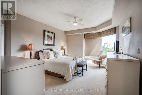 704 - 1770 Main Street W, Hamilton (Ainslie Wood), ON - Indoor Photo Showing Bedroom