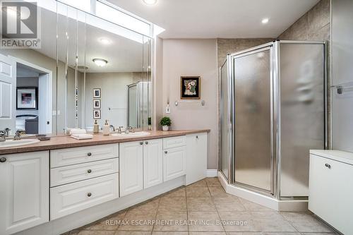 704 - 1770 Main Street W, Hamilton, ON - Indoor Photo Showing Bathroom