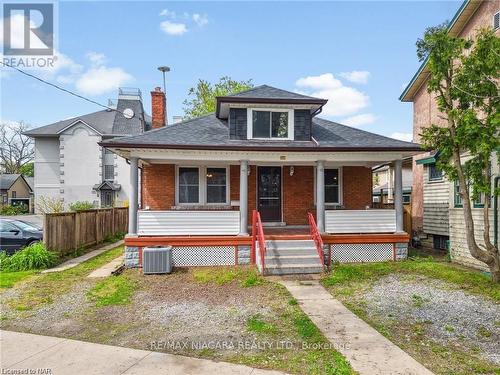 Upper - 161 Lake Street, St. Catharines, ON - Outdoor