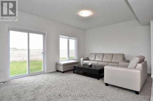 166 Savannah Ridge Drive, Brant (Paris), ON - Indoor Photo Showing Living Room