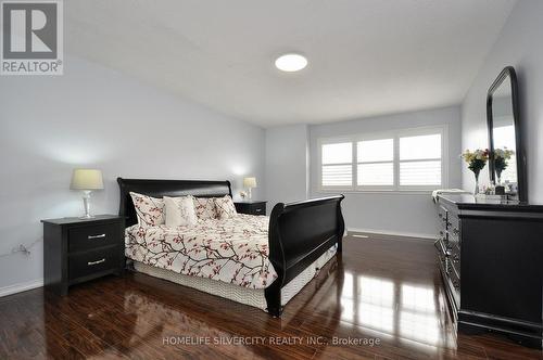 178 Hunter Way, Brantford, ON - Indoor Photo Showing Bedroom