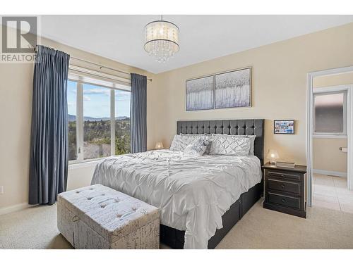 2061 Spyglass Way, Kelowna, BC - Indoor Photo Showing Bedroom