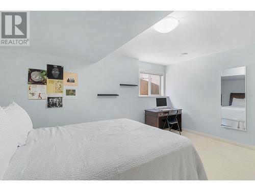 2061 Spyglass Way, Kelowna, BC - Indoor Photo Showing Bedroom