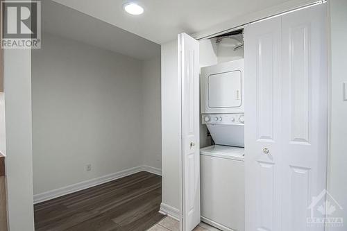 310 Central Park Drive Unit#7D, Ottawa, ON - Indoor Photo Showing Laundry Room