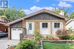 753 DUNROBIN AVENUE  Ottawa, ON K1G 3E4