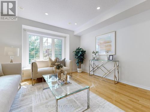 26 Truchard Avenue, Markham, ON - Indoor Photo Showing Living Room