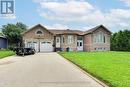 11 Club Court, Wasaga Beach, ON  - Outdoor With Facade 