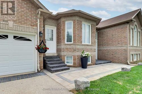 11 Club Court, Wasaga Beach, ON - Outdoor With Exterior