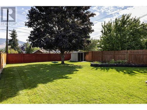 405 Froelich Road, Kelowna, BC - Outdoor With Backyard