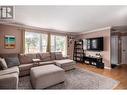 405 Froelich Road, Kelowna, BC  - Indoor Photo Showing Living Room 