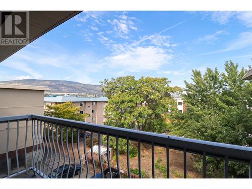 803 Fairview Road Unit# 410, Penticton, BC - Outdoor With Exterior