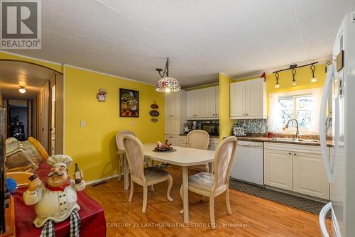 183 - 63 Whites Road, Quinte West, ON - Indoor Photo Showing Dining Room