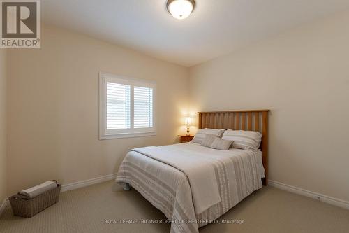 628 Clearwater Crescent, London, ON - Indoor Photo Showing Bedroom