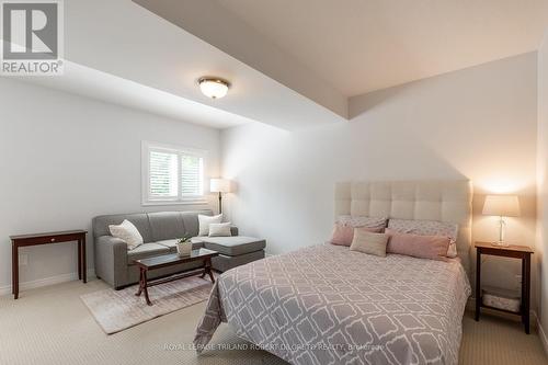 628 Clearwater Crescent, London, ON - Indoor Photo Showing Bedroom