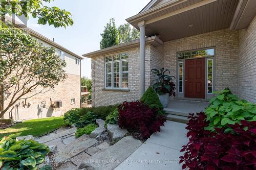 628 Clearwater Crescent, London, ON - Outdoor