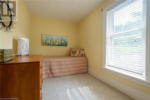 861 3Rd Avenue W, Owen Sound, ON - Indoor Photo Showing Bedroom