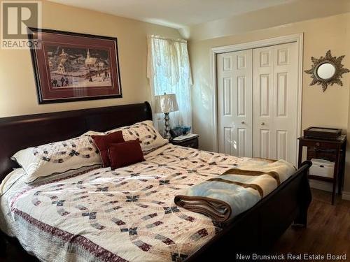 596 Salt Springs Road, Southfield, NB - Indoor Photo Showing Bedroom