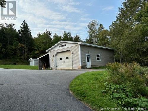 596 Salt Springs Road, Southfield, NB - Outdoor