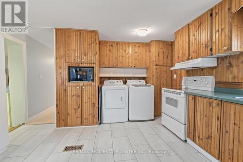 16 Second Avenue, Erin, ON - Indoor Photo Showing Laundry Room