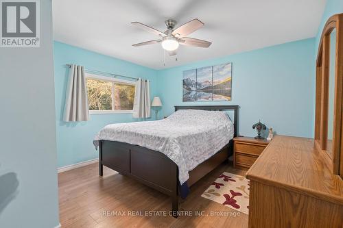 16 Second Avenue, Erin, ON - Indoor Photo Showing Bedroom