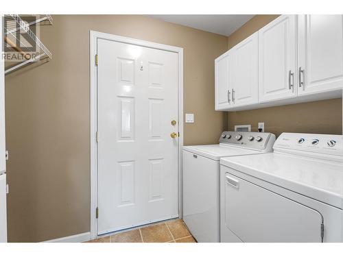 20-1749 Menzies Street, Merritt, BC - Indoor Photo Showing Laundry Room