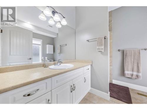 10395 Copperhill Lane, Lake Country, BC - Indoor Photo Showing Bathroom