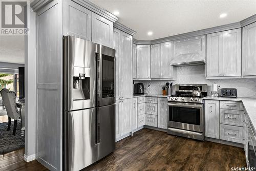 8123 Kestral Drive, Regina, SK - Indoor Photo Showing Kitchen With Stainless Steel Kitchen