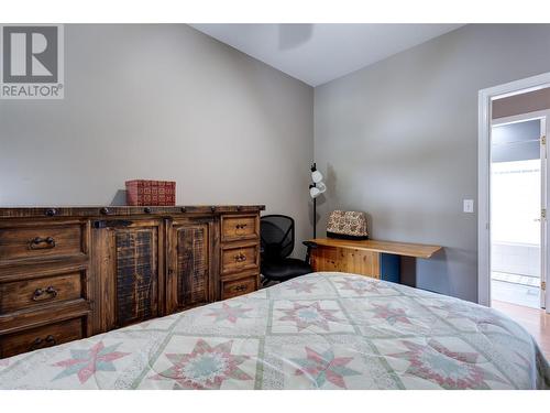 4450 Postill Drive Unit# 22, Kelowna, BC - Indoor Photo Showing Bedroom