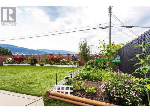 4450 Postill Drive Unit# 22, Kelowna, BC - Outdoor