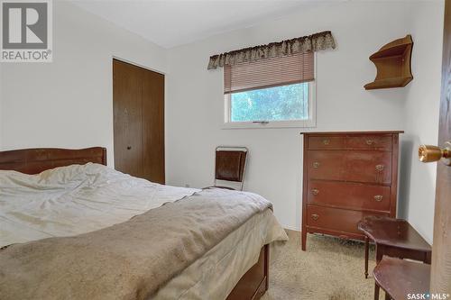 943 Hawthorne Crescent, Moose Jaw, SK - Indoor Photo Showing Bedroom