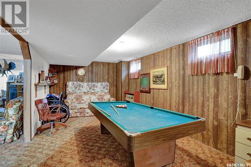 943 Hawthorne Crescent, Moose Jaw, SK - Indoor Photo Showing Other Room