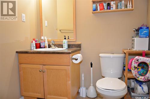 104 1022 Hampton Circle, Saskatoon, SK - Indoor Photo Showing Bathroom