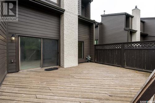 128 Quincy Drive, Regina, SK - Outdoor With Exterior