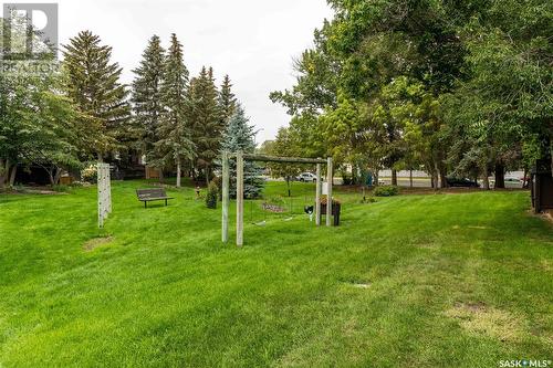 128 Quincy Drive, Regina, SK - Outdoor