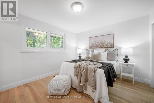 5 Ottawa Street, Scugog (Port Perry), ON - Indoor Photo Showing Bedroom