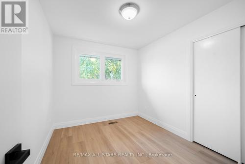 5 Ottawa Street, Scugog (Port Perry), ON - Indoor Photo Showing Other Room